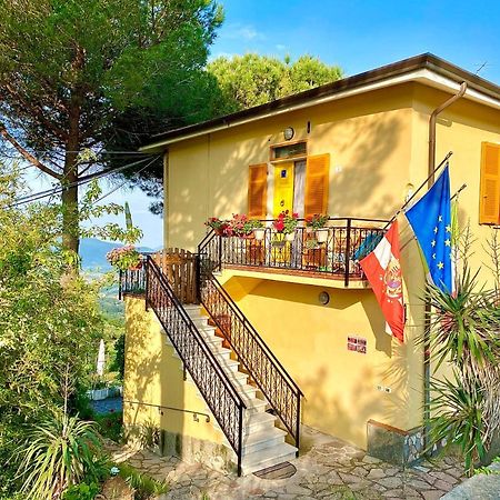 La Ginestra B&B Fosdinovo Exterior photo