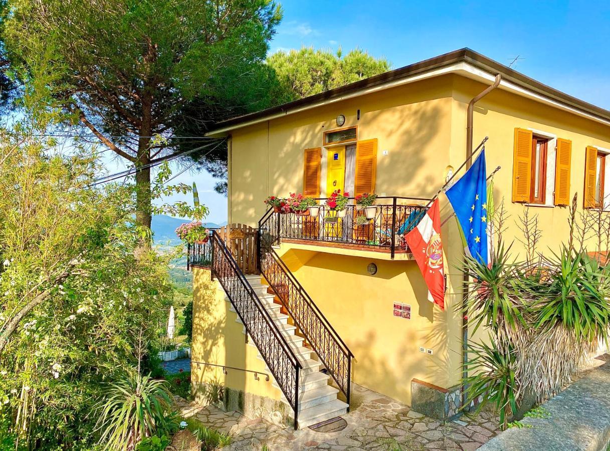 La Ginestra B&B Fosdinovo Exterior photo